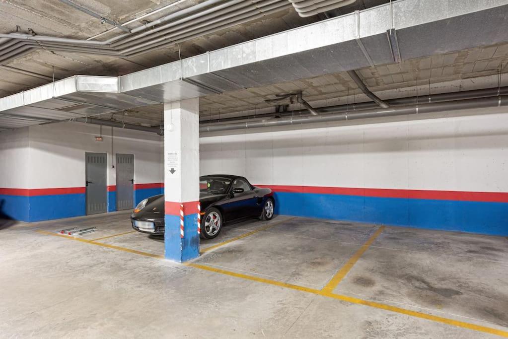 Apartamento Piscina, Patio Privado Y Aparcamiento *